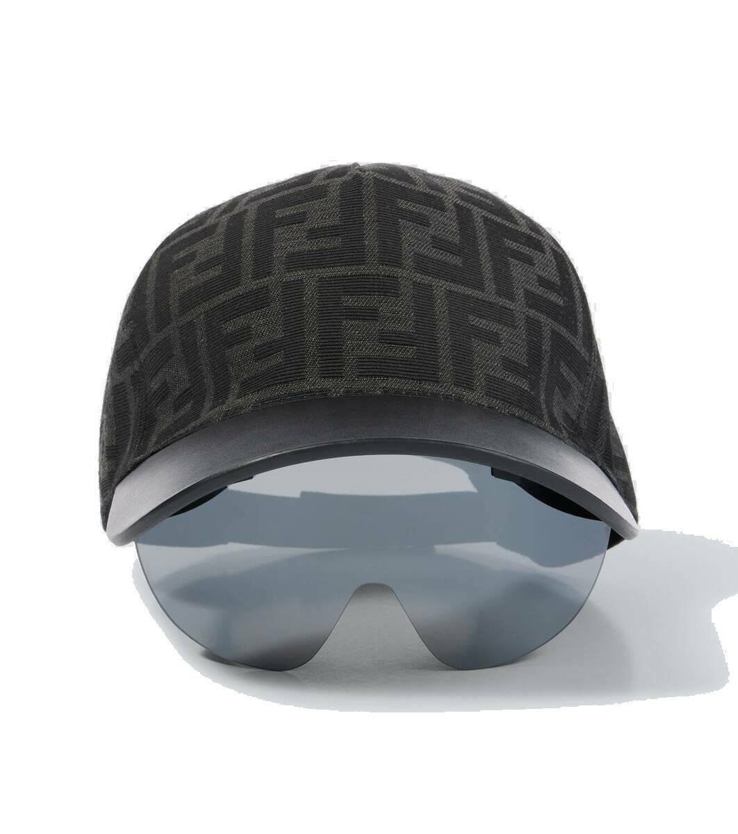 Casquette F visière